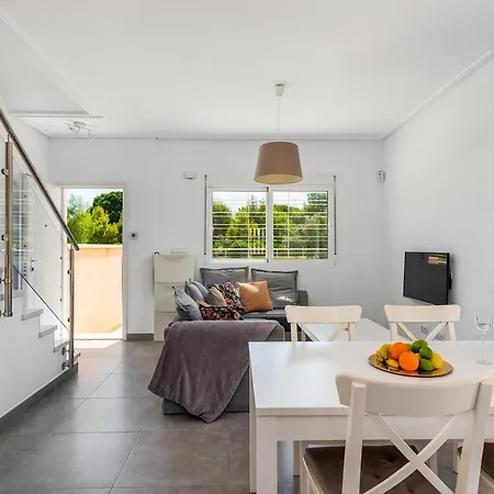 Fint Hus Newly Built House In Punta Prima/torrevieja Апартаменти