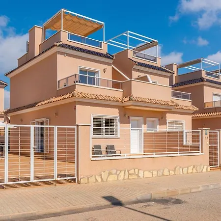 Fint Hus Newly Built House In Punta Prima/torrevieja Апартаменти *